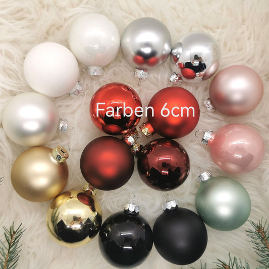 Personalisierte Weihnachtskugel - Geschwungene Schrift - Party im Karton