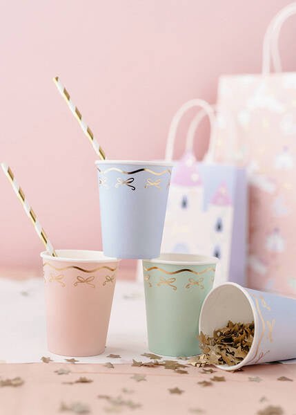 6 Partybecher" Fliegendes Einhorn" 220ml - Party im Karton
