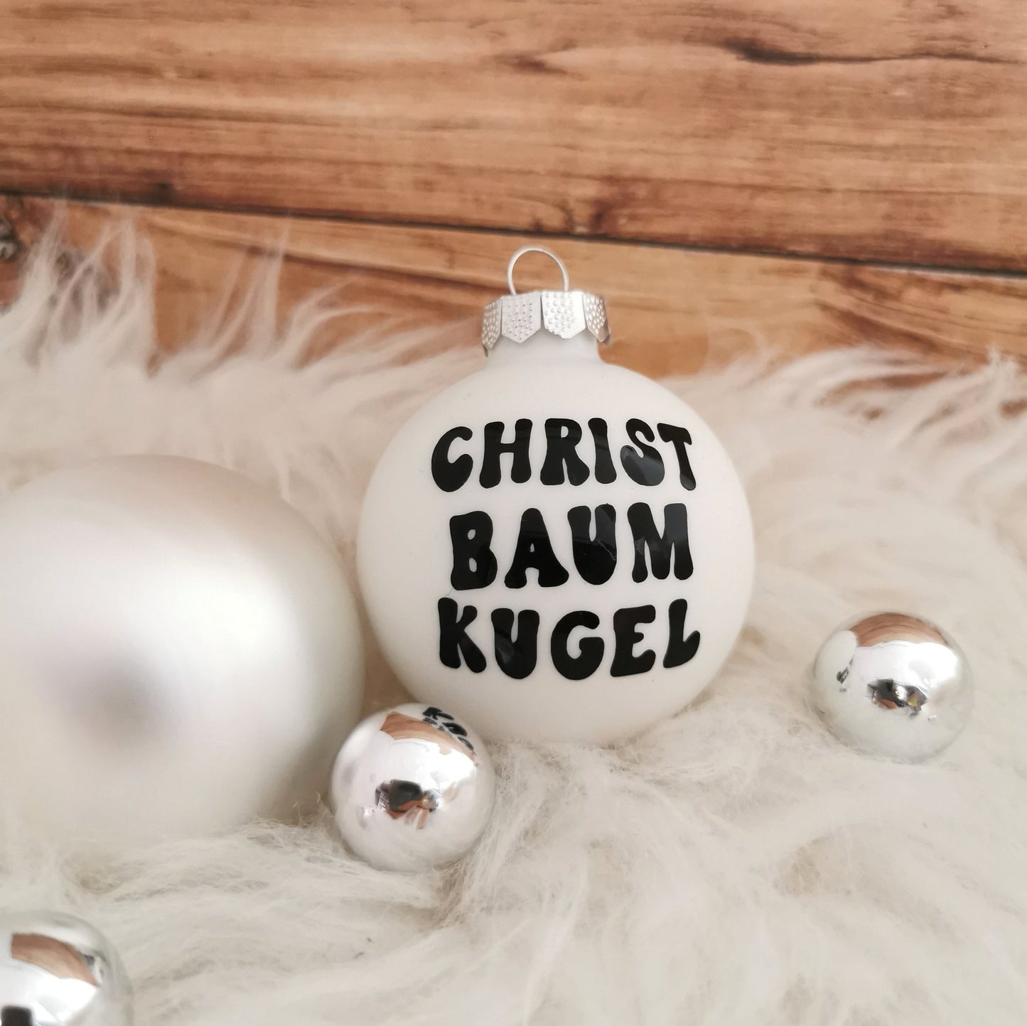 Weihnachtskugel - "Christbaumkugel" - Party im Karton